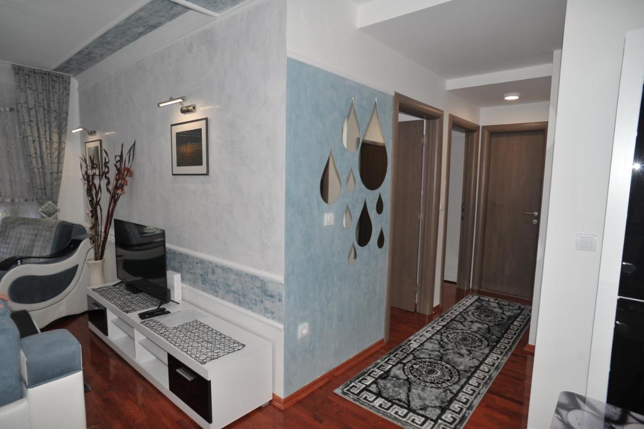 Twins Apartments Cacak Luaran gambar
